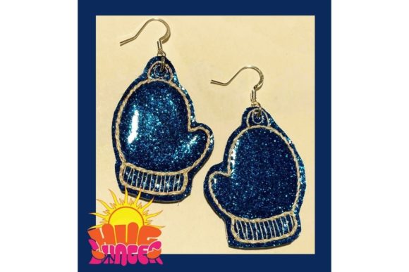 Mitten Earrings: A Charming Christmas Embroidery Design