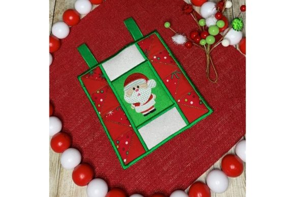 Santa Hanging Quilt Piece for Business Merch